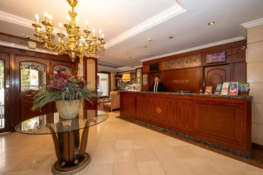 Pera Rose Hotel